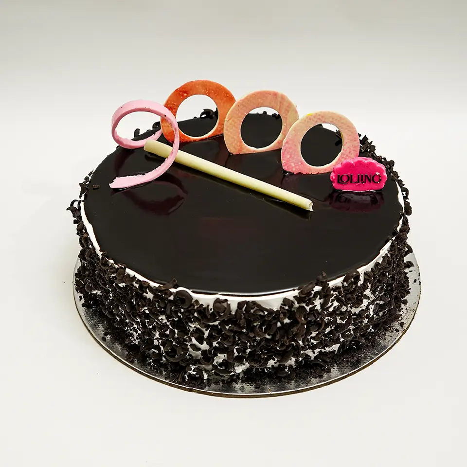 Regal + Romantic Biltmore Estate Wedding | Square cake design, Simple cake  designs, Chocolate party cake