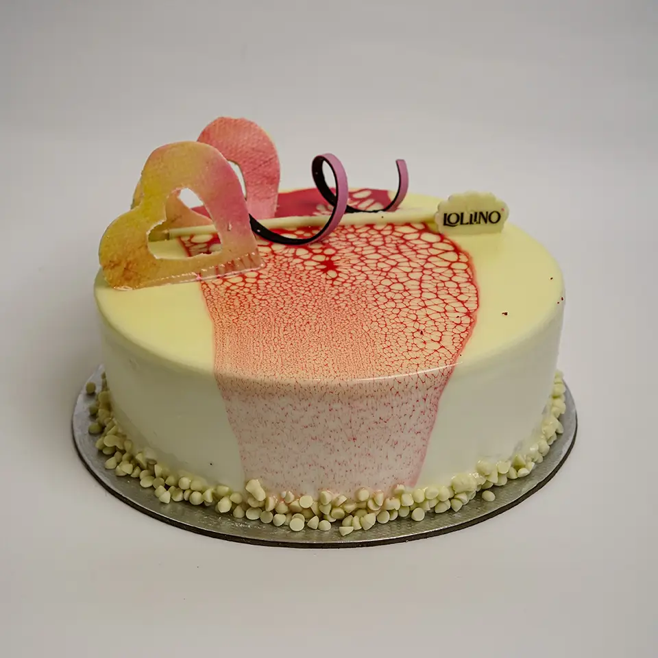 Red Velvet Cake | Online delivery | Honeybee Cake Shop | Vadodara -  bestgift.in