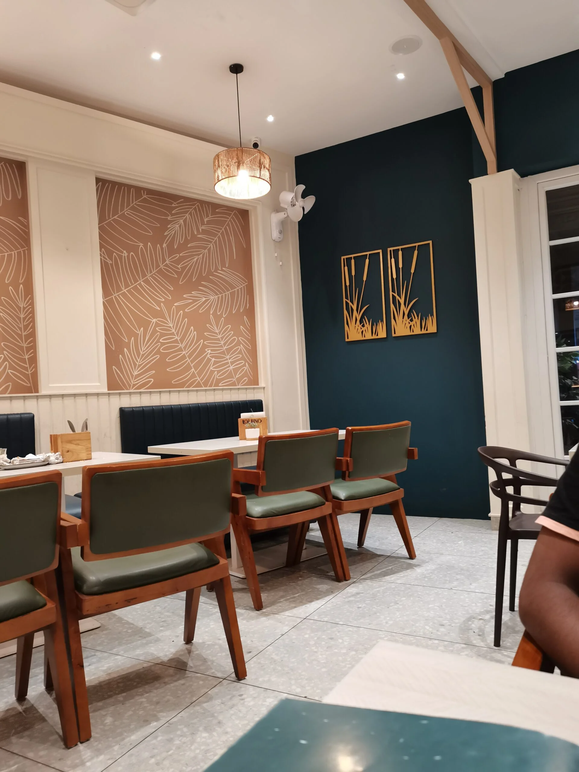 Lollino Cafe Payyanur